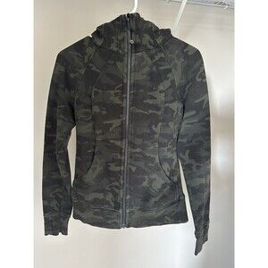 Lululemon Athletica Women’s Camo Scuba Full Zip Athletic Logo Hoodie Size 8 EUC